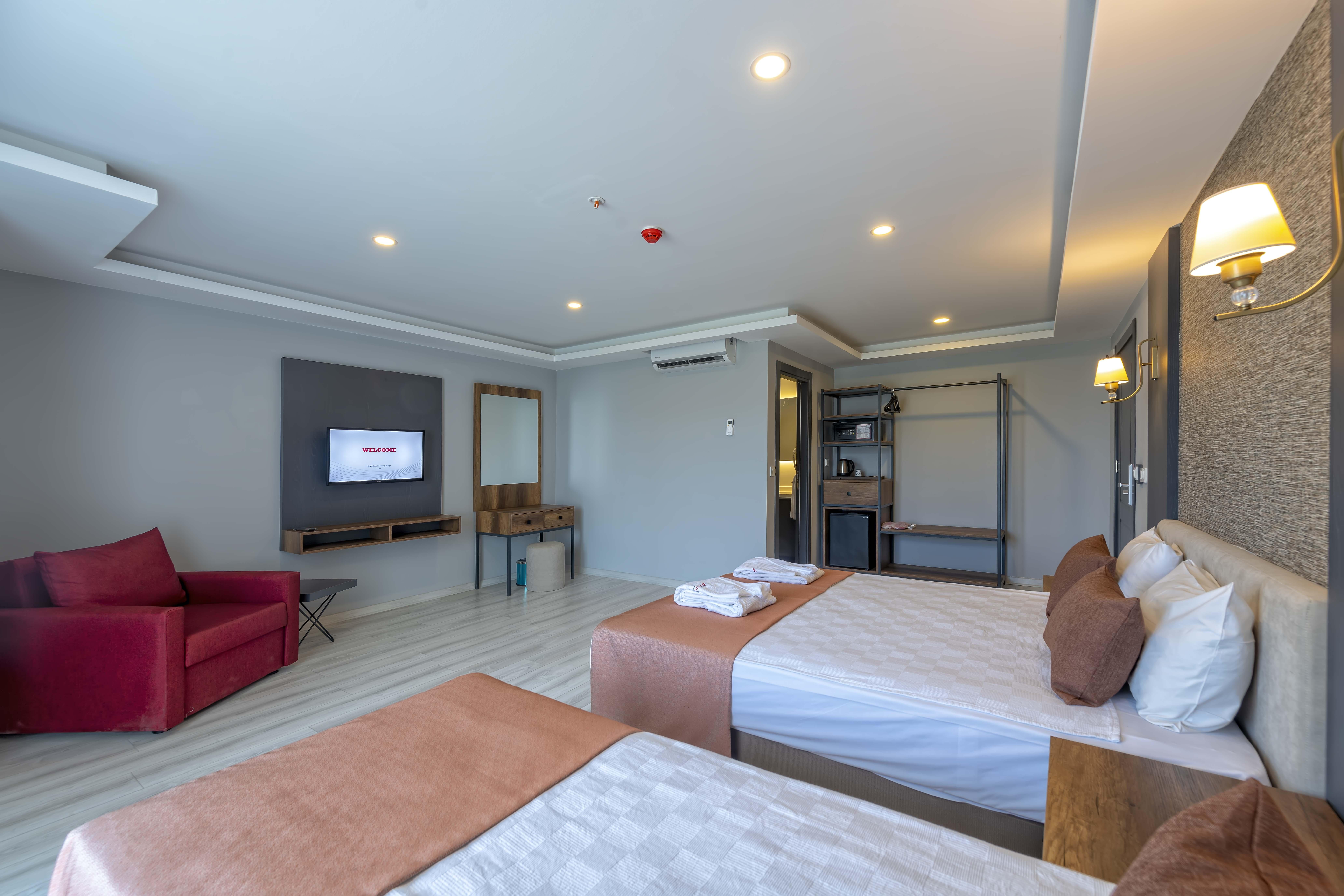 Royal Towers Lara Hotel อันตัลยา ภายนอก รูปภาพ