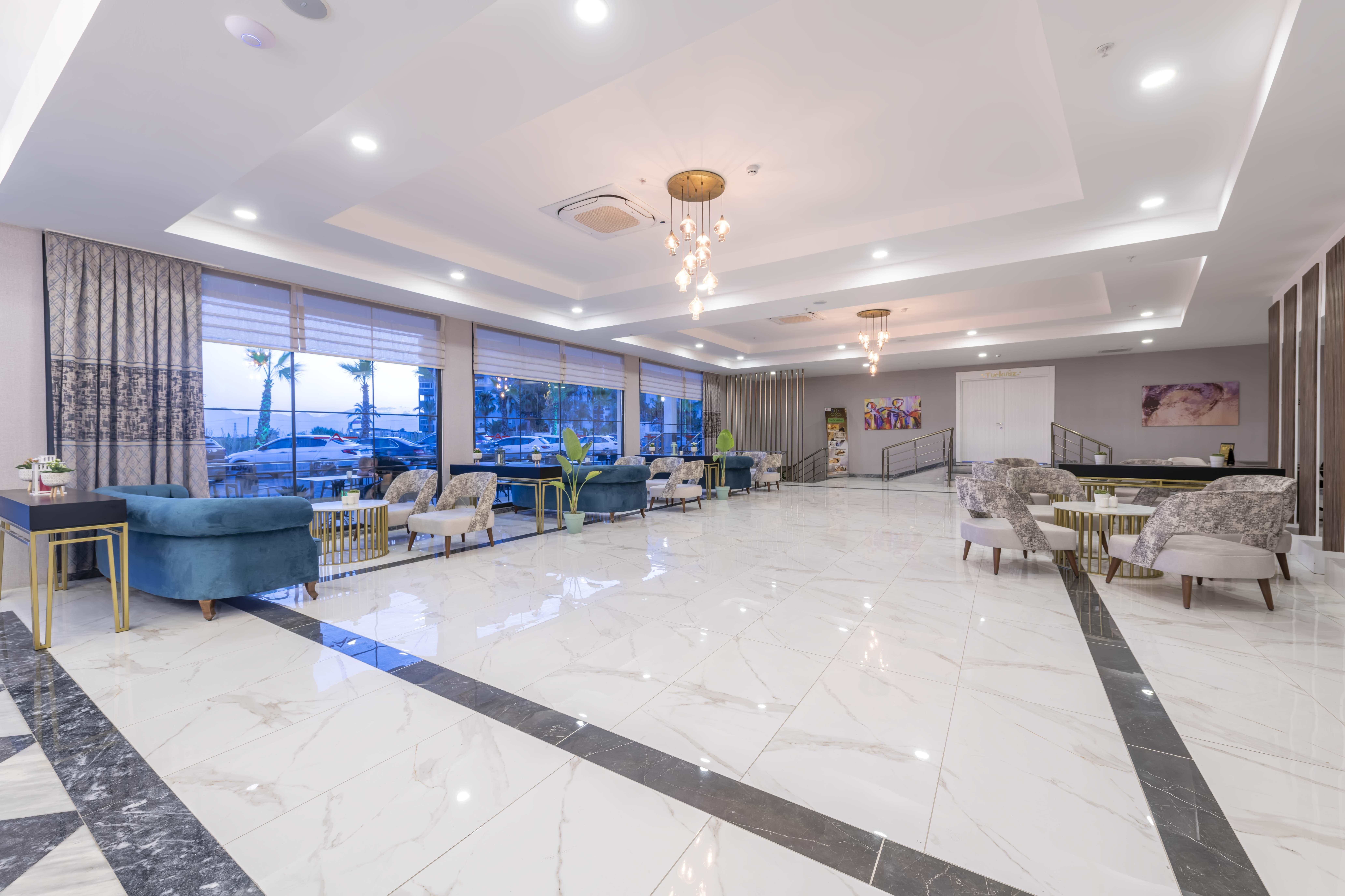 Royal Towers Lara Hotel อันตัลยา ภายนอก รูปภาพ