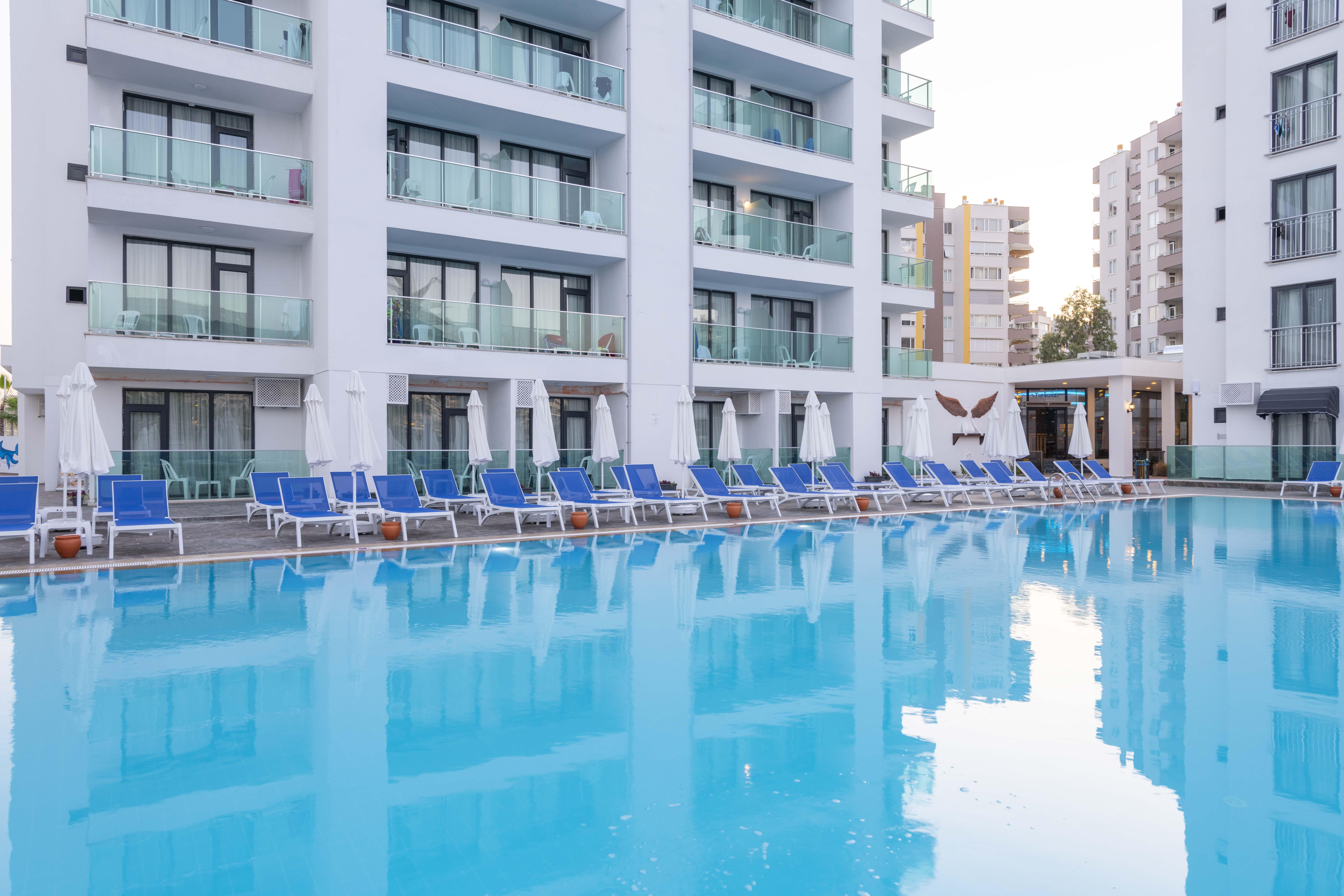 Royal Towers Lara Hotel อันตัลยา ภายนอก รูปภาพ