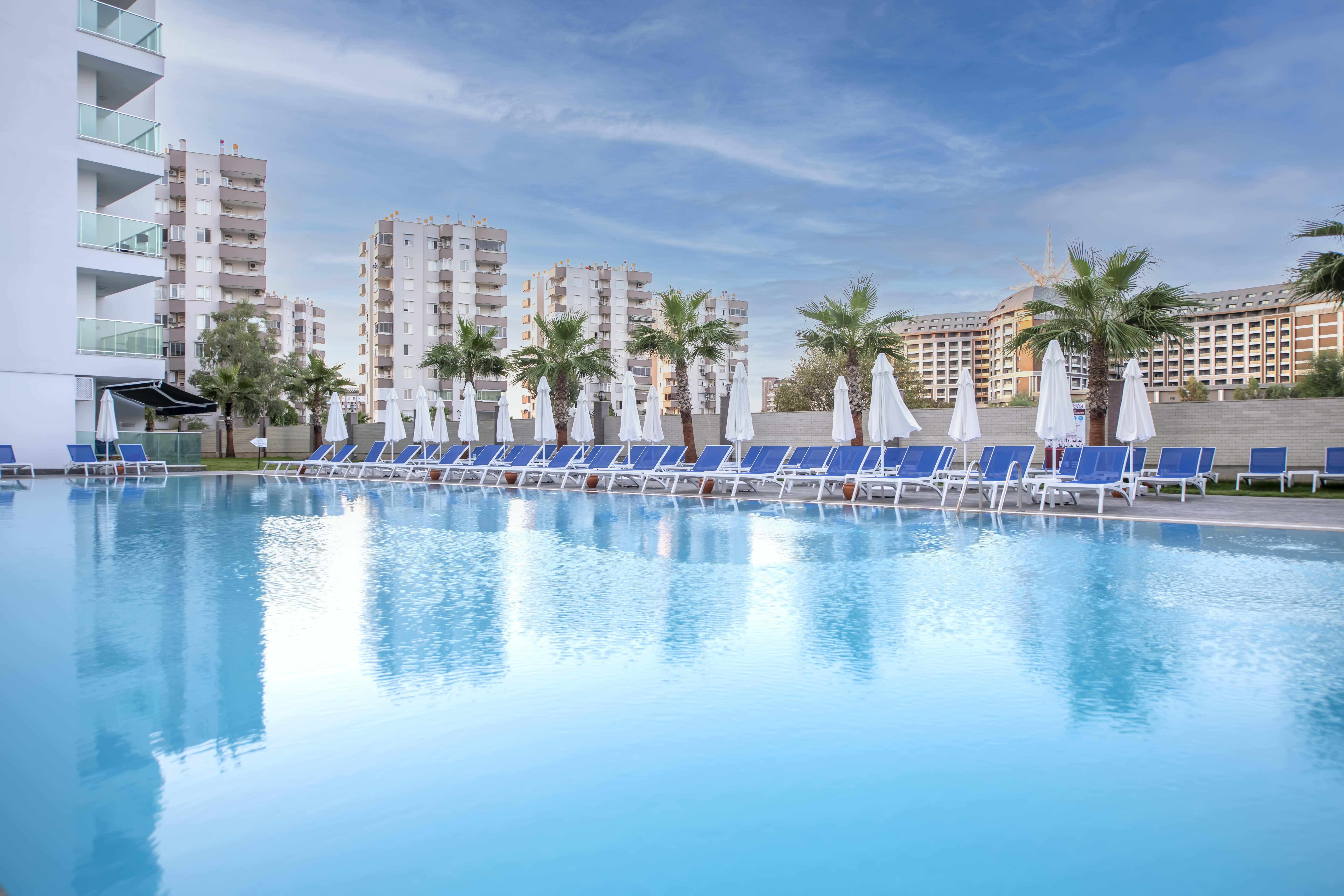 Royal Towers Lara Hotel อันตัลยา ภายนอก รูปภาพ