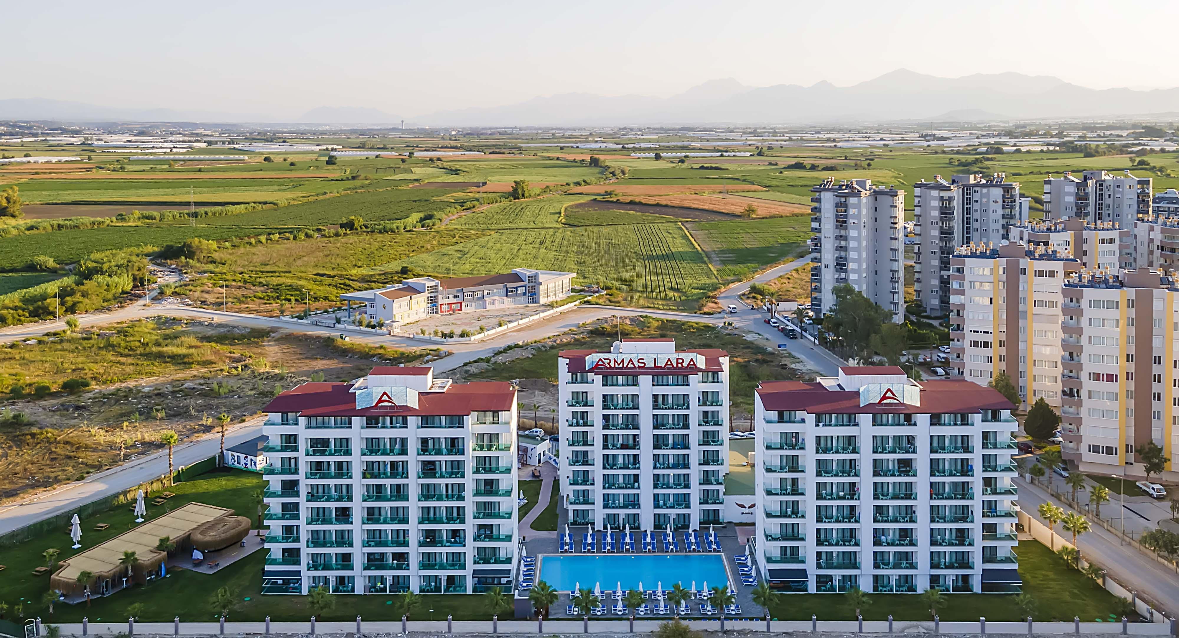 Royal Towers Lara Hotel อันตัลยา ภายนอก รูปภาพ
